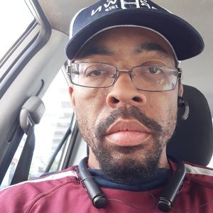 Meet your Posher, Victor